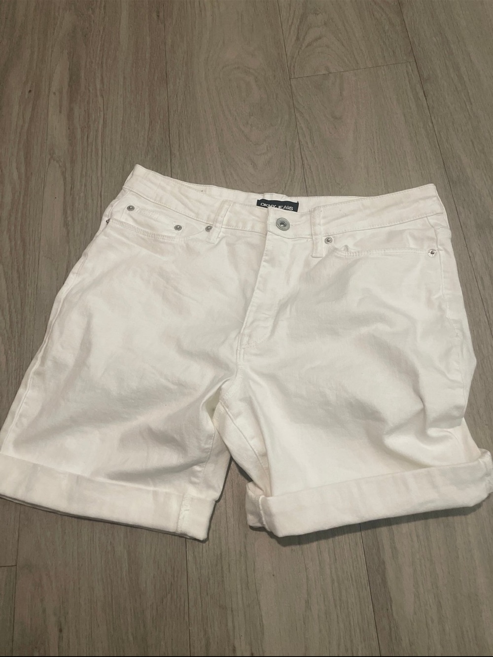 Dkny White Rolled-Hem Denim Shorts